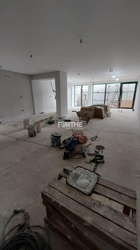 Sala comercial à venda no Neva: 