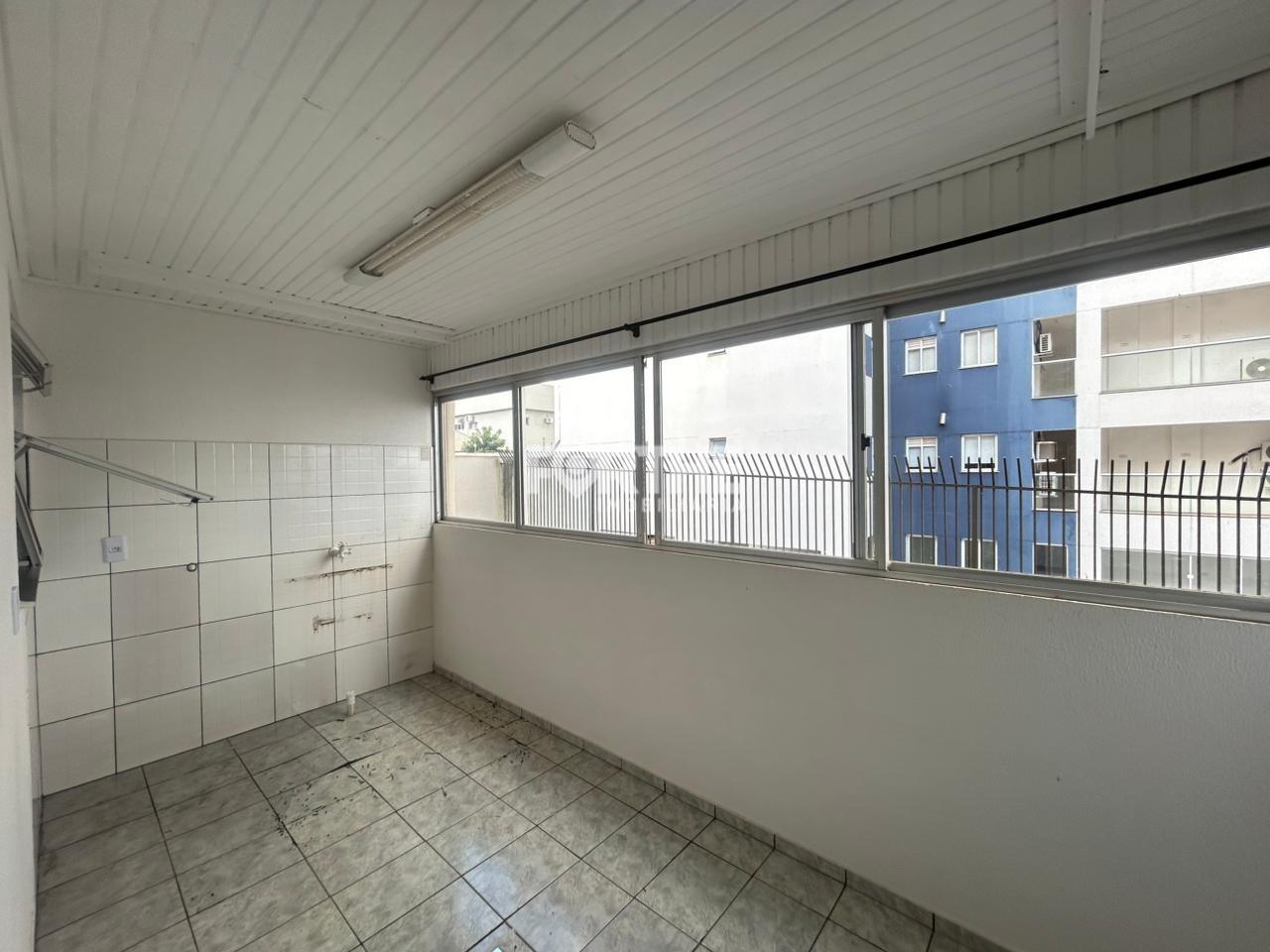 Apartamento para aluguel no Centro: ÁREA DE SERVIÇO