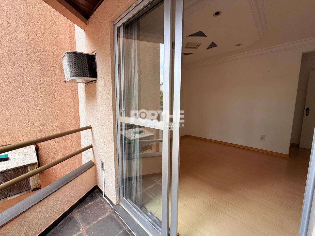 Apartamento para aluguel no Centro: SACADA DA SUÍTE