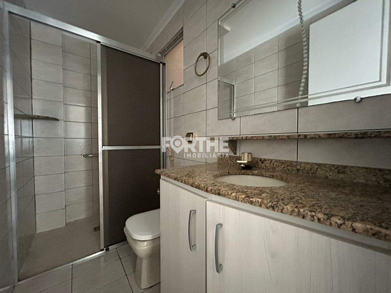 Apartamento para aluguel no Centro: 