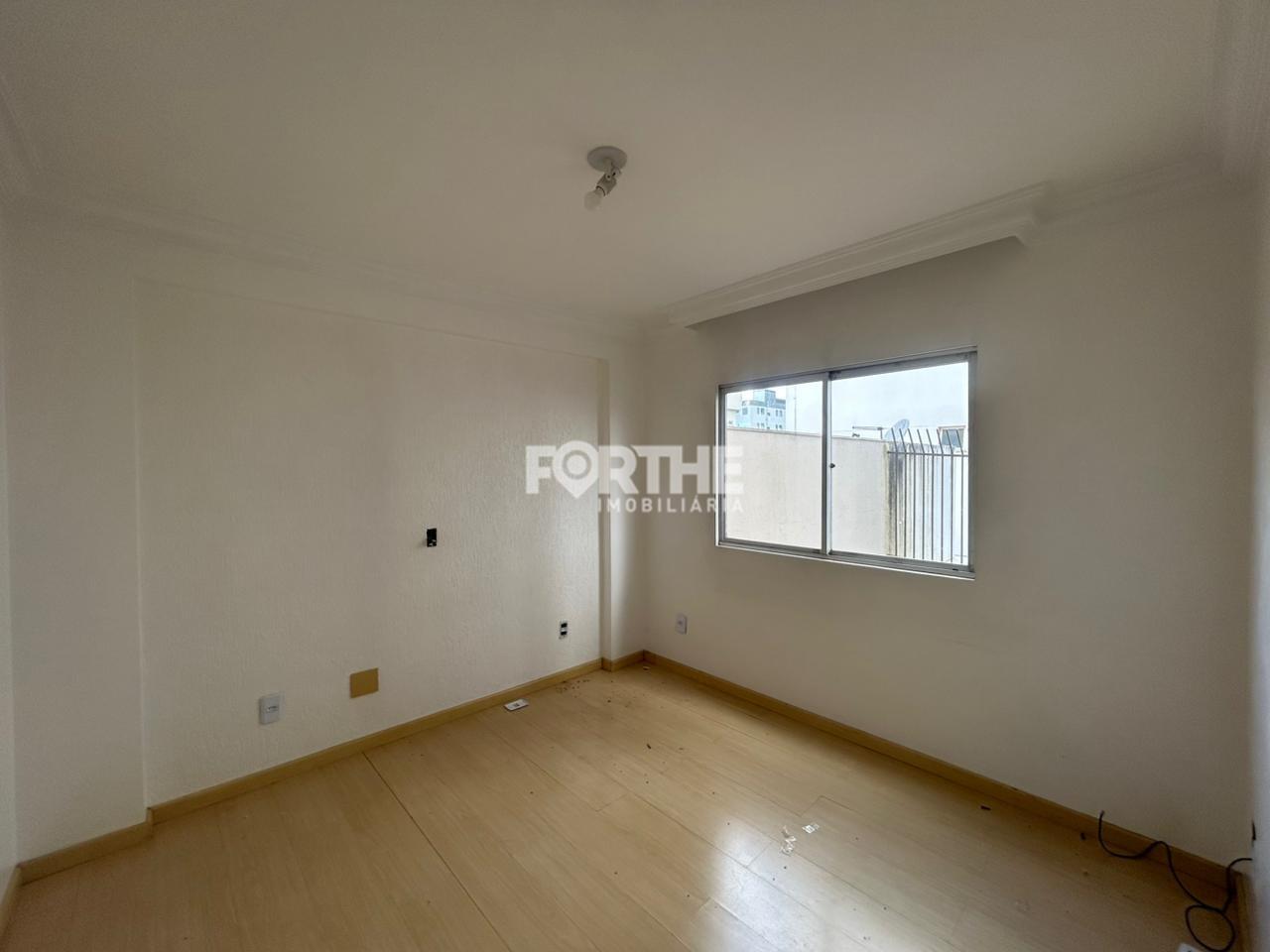 Apartamento para aluguel no Centro: QUARTO 01