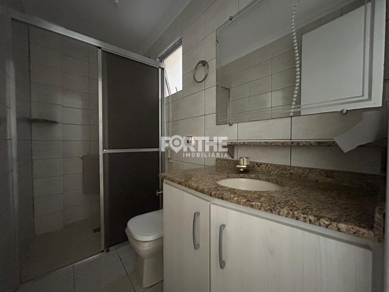 Apartamento para aluguel no Centro: BANHEIRO SUÍTE