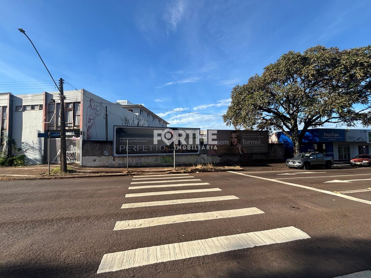 Terreno à venda no Centro: 