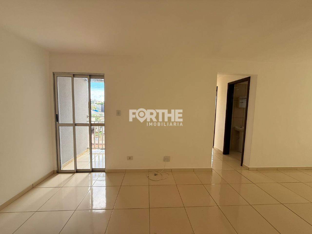 Apartamento à venda no Maria Luiza: 