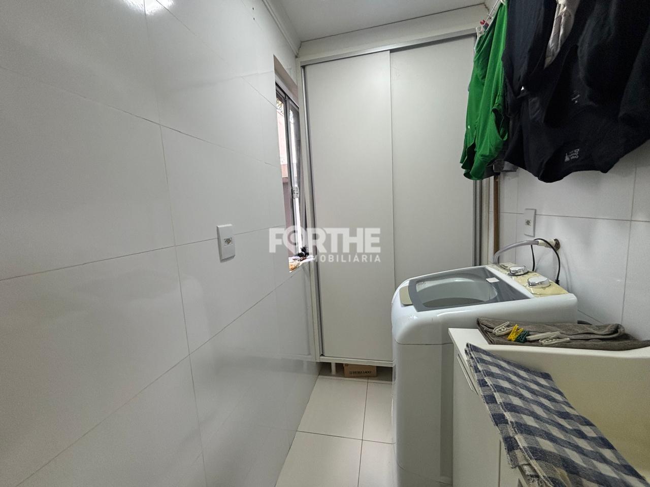 Apartamento à venda no Recanto Tropical: 