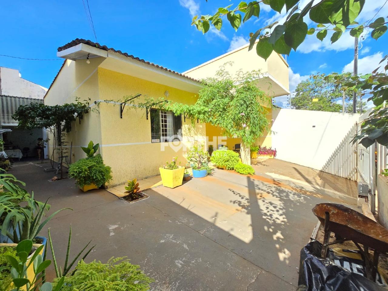 Casa à venda no Continental Park: 