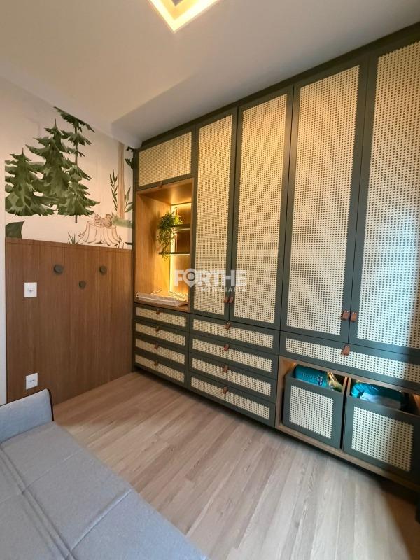 Sobrado à venda no Recanto Tropical: 