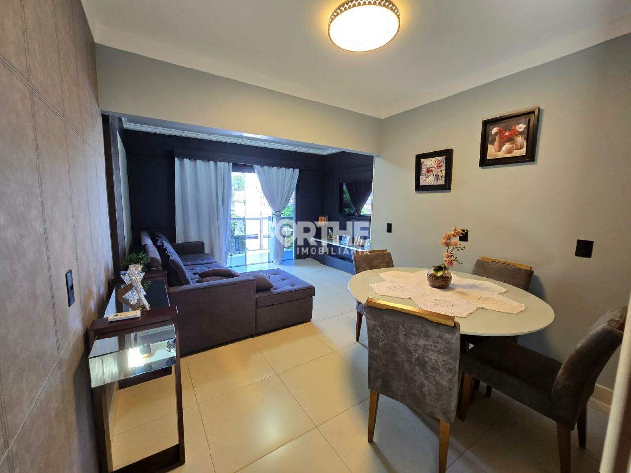 Sobrado à venda no Continental Park: 