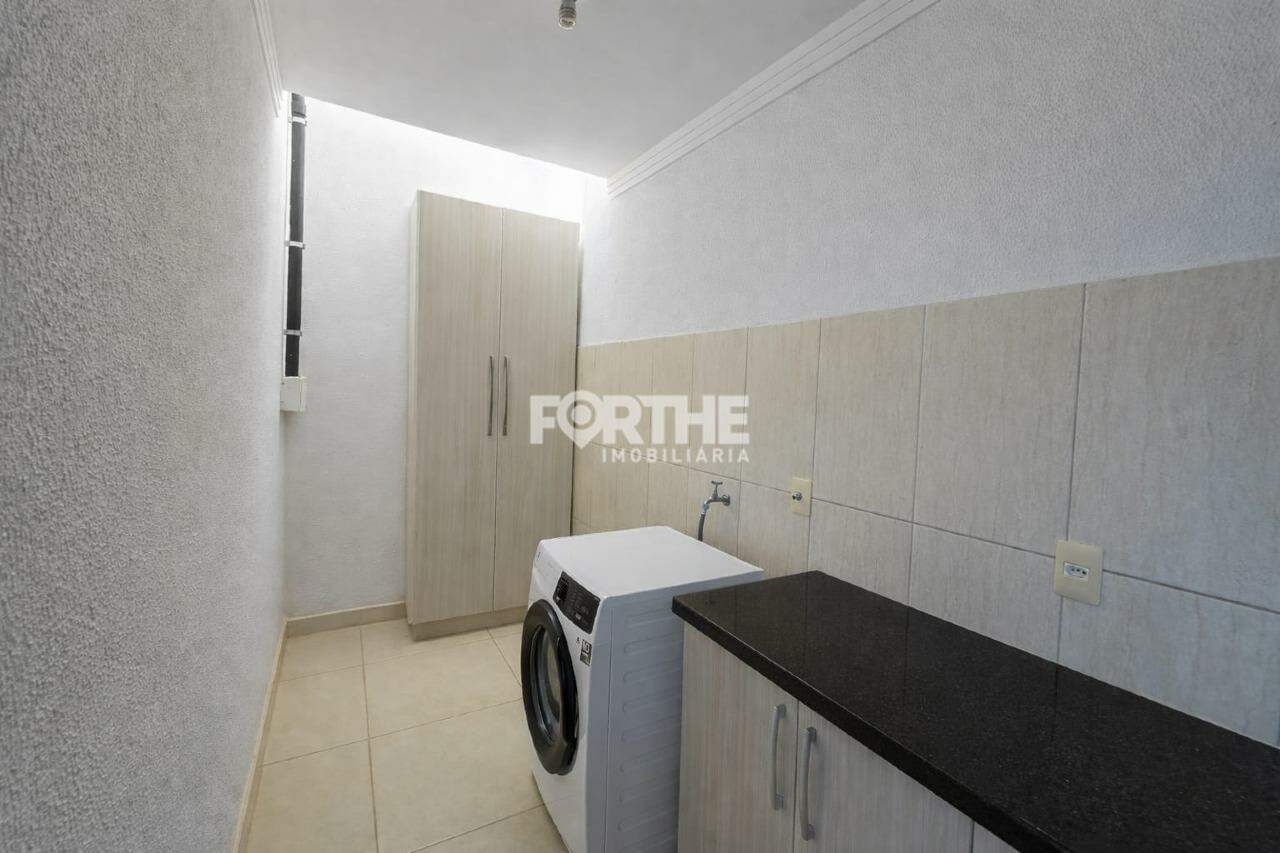 Sobrado à venda no Continental Park: 