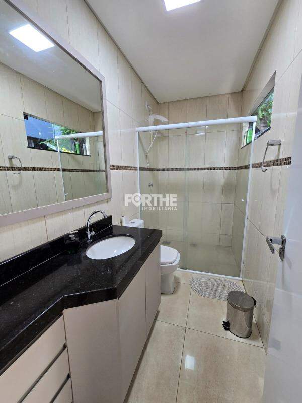 Sobrado à venda no Continental Park: 