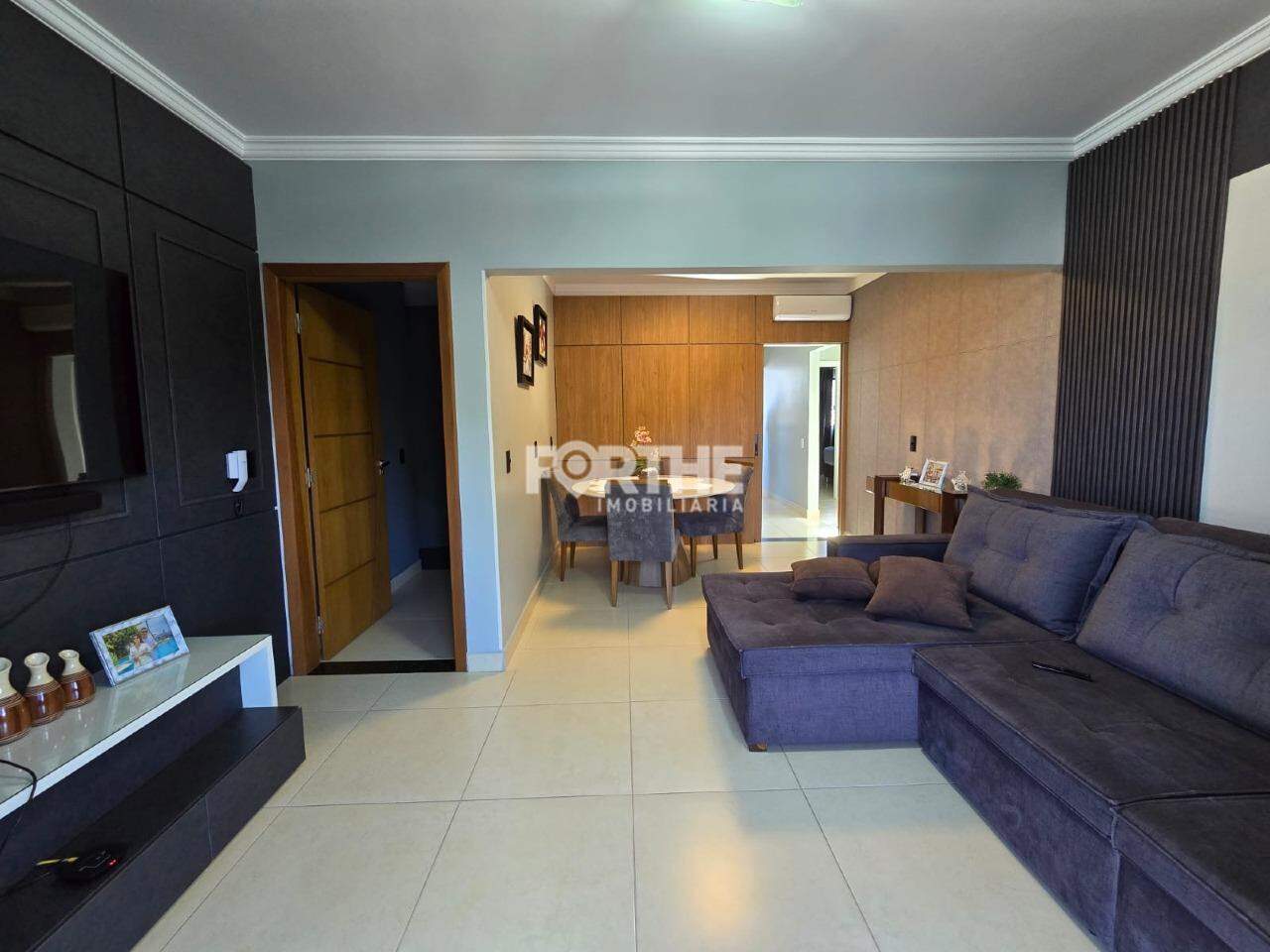 Sobrado à venda no Continental Park: 