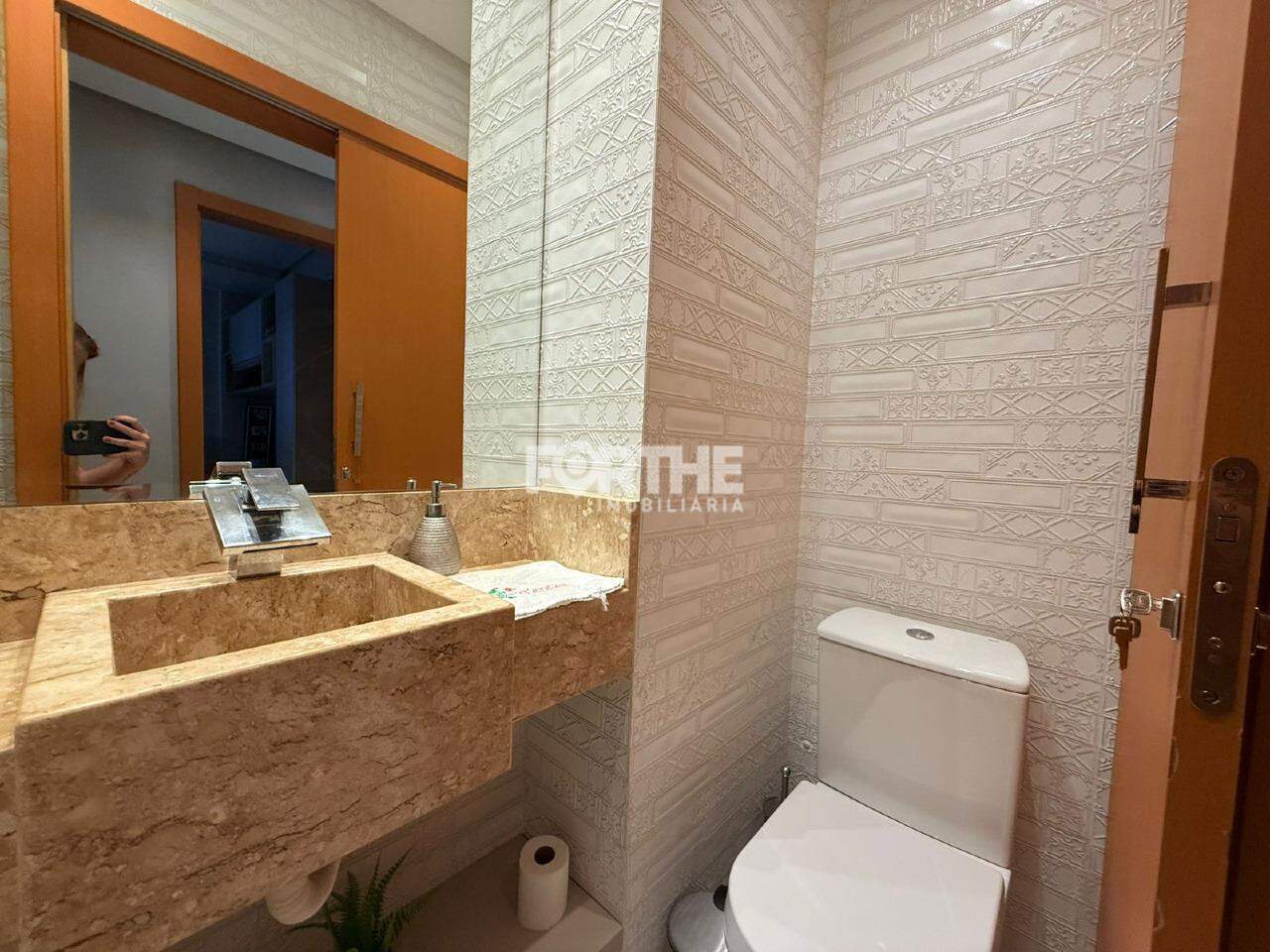 Apartamento à venda no Centro: LAVABO
