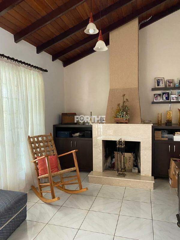 Casa à venda no Centro: 