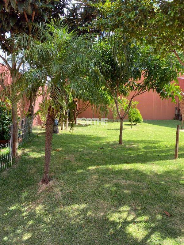 Casa à venda no Centro: 