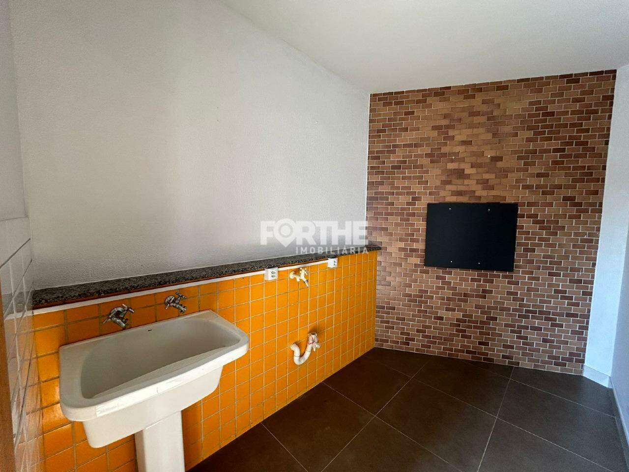 Casa em Condomínio à venda no Brasília: 
