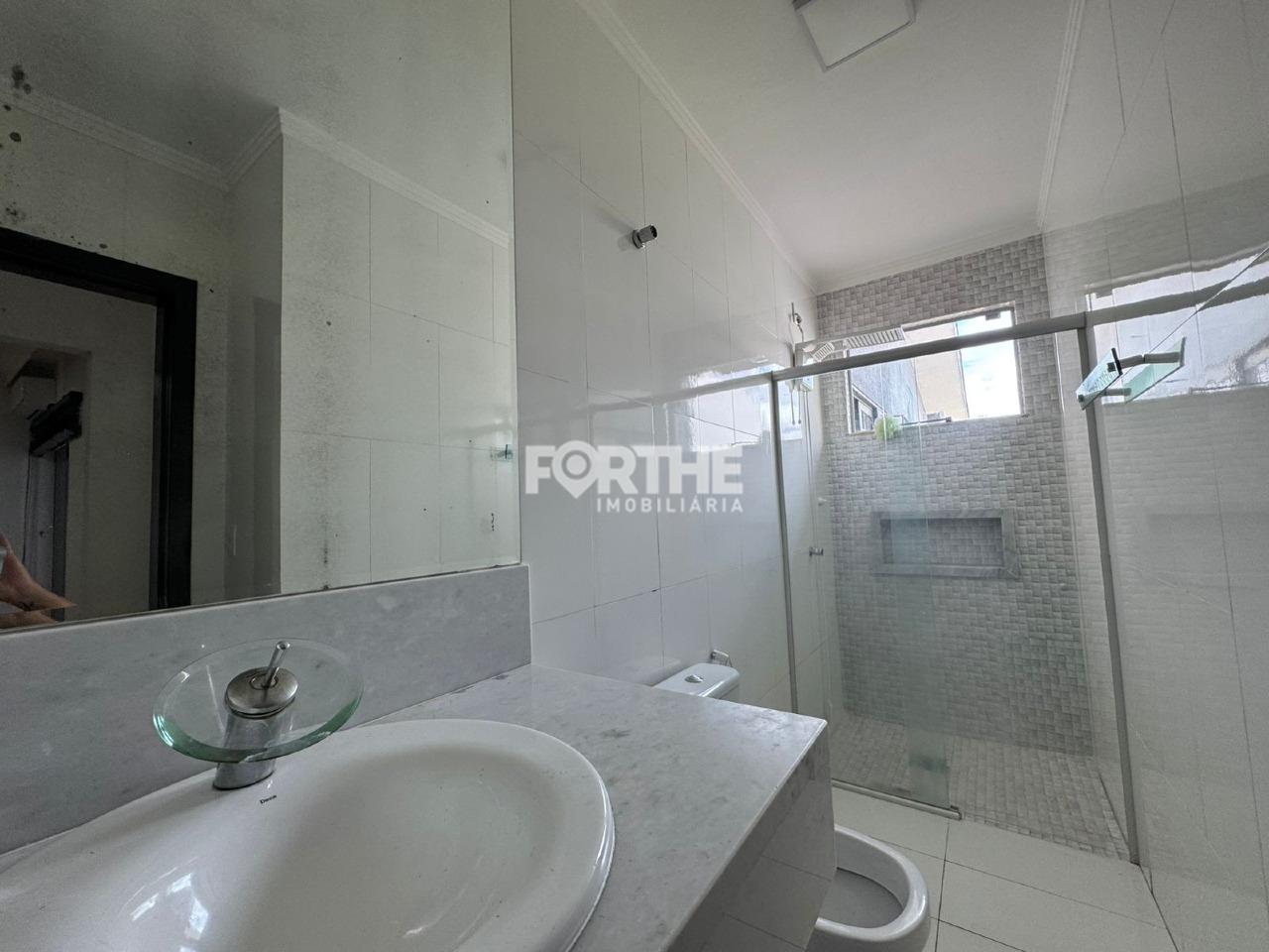 Casa à venda no Recanto Tropical: 