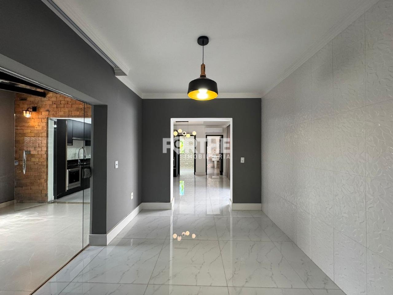 Casa à venda no Recanto Tropical: 