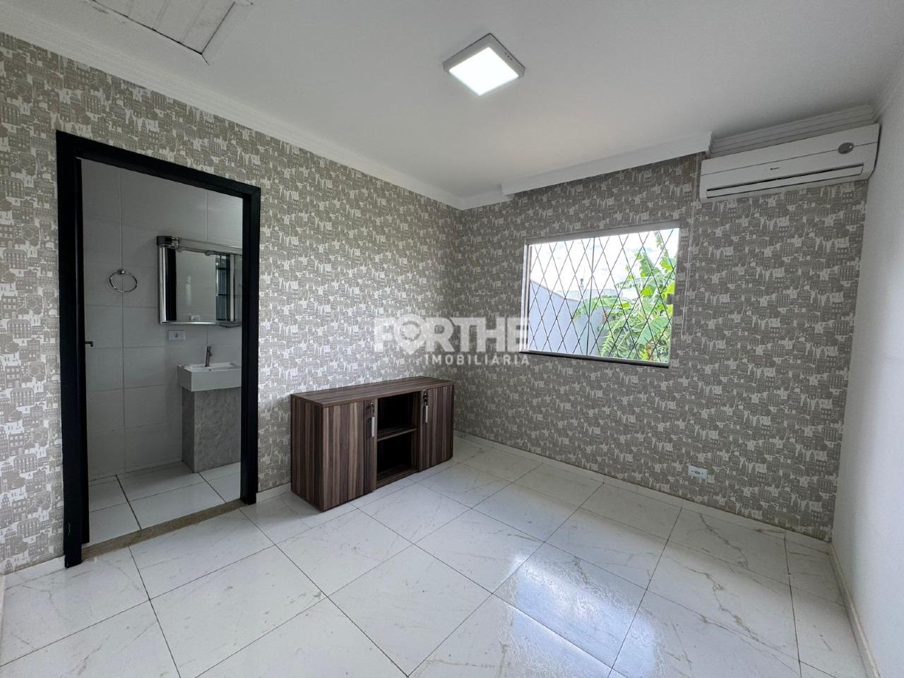 Casa à venda no Recanto Tropical: 