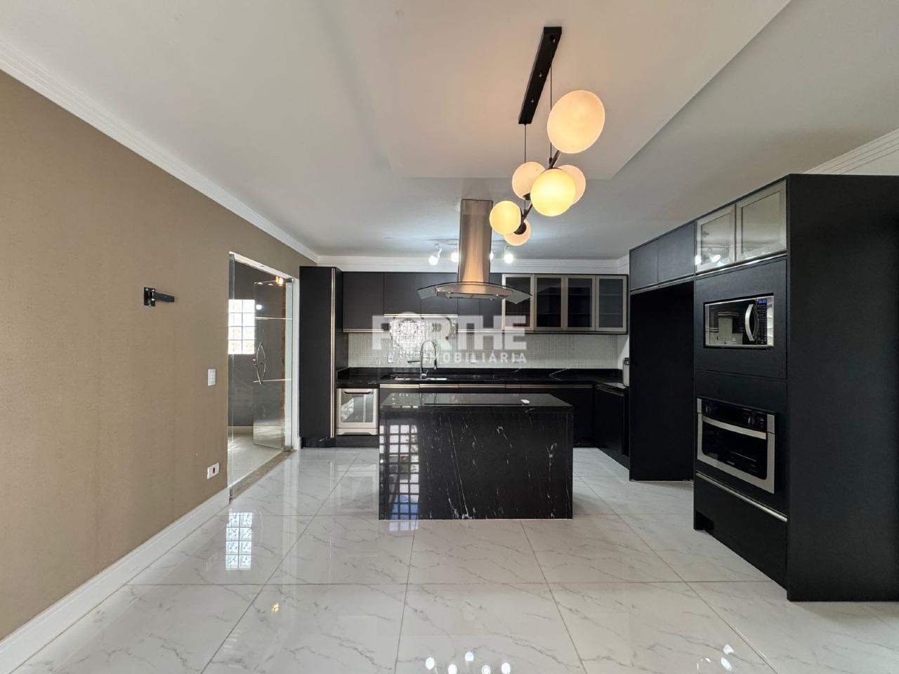 Casa à venda no Recanto Tropical: 