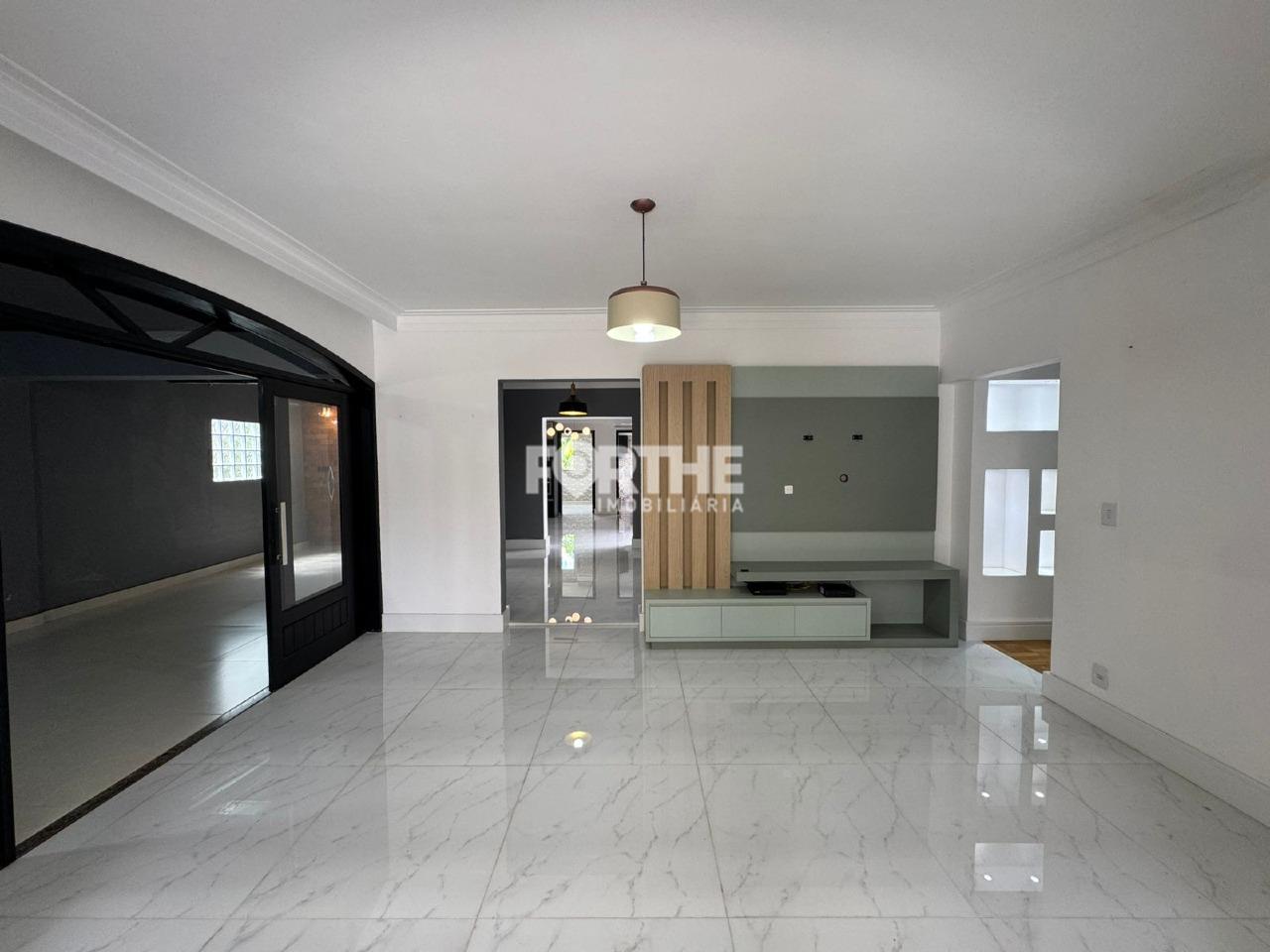 Casa à venda no Recanto Tropical: 