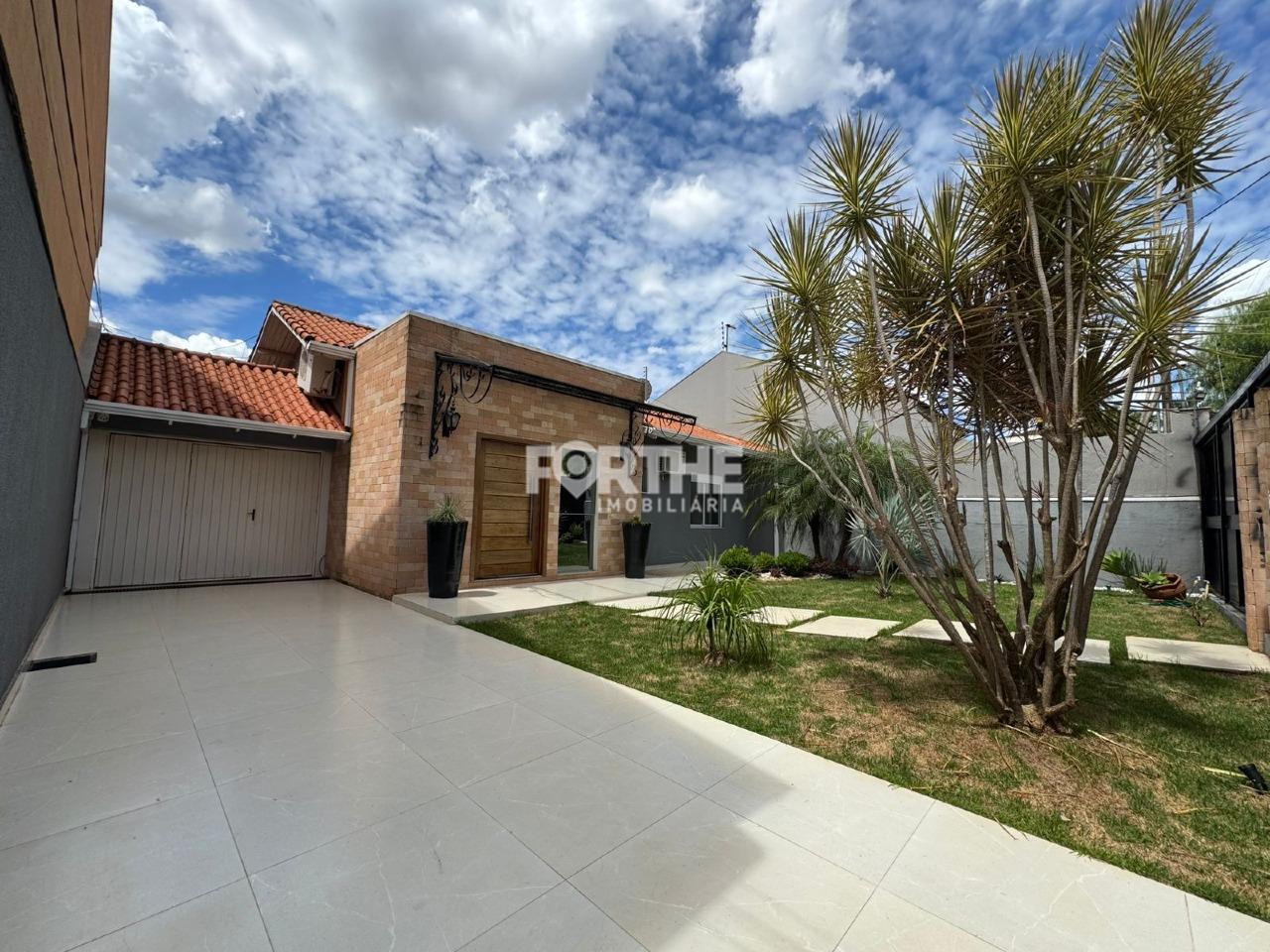 Casa à venda no Recanto Tropical: 