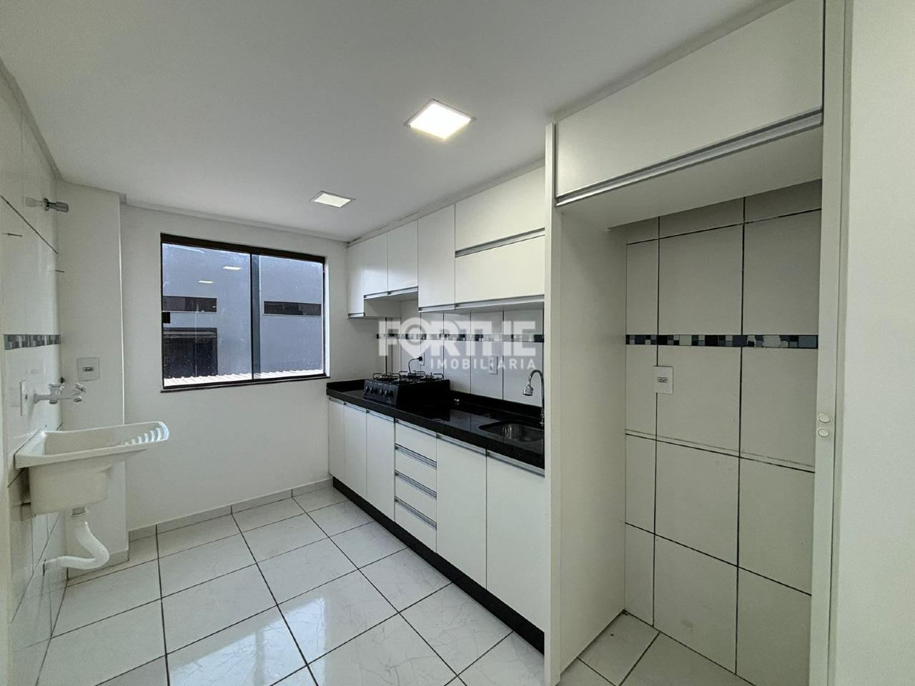 Apartamento para aluguel no Região do Lago: