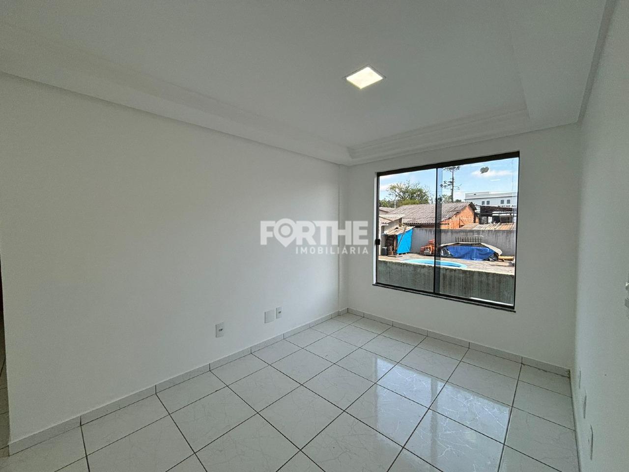 Apartamento para aluguel no Região do Lago: