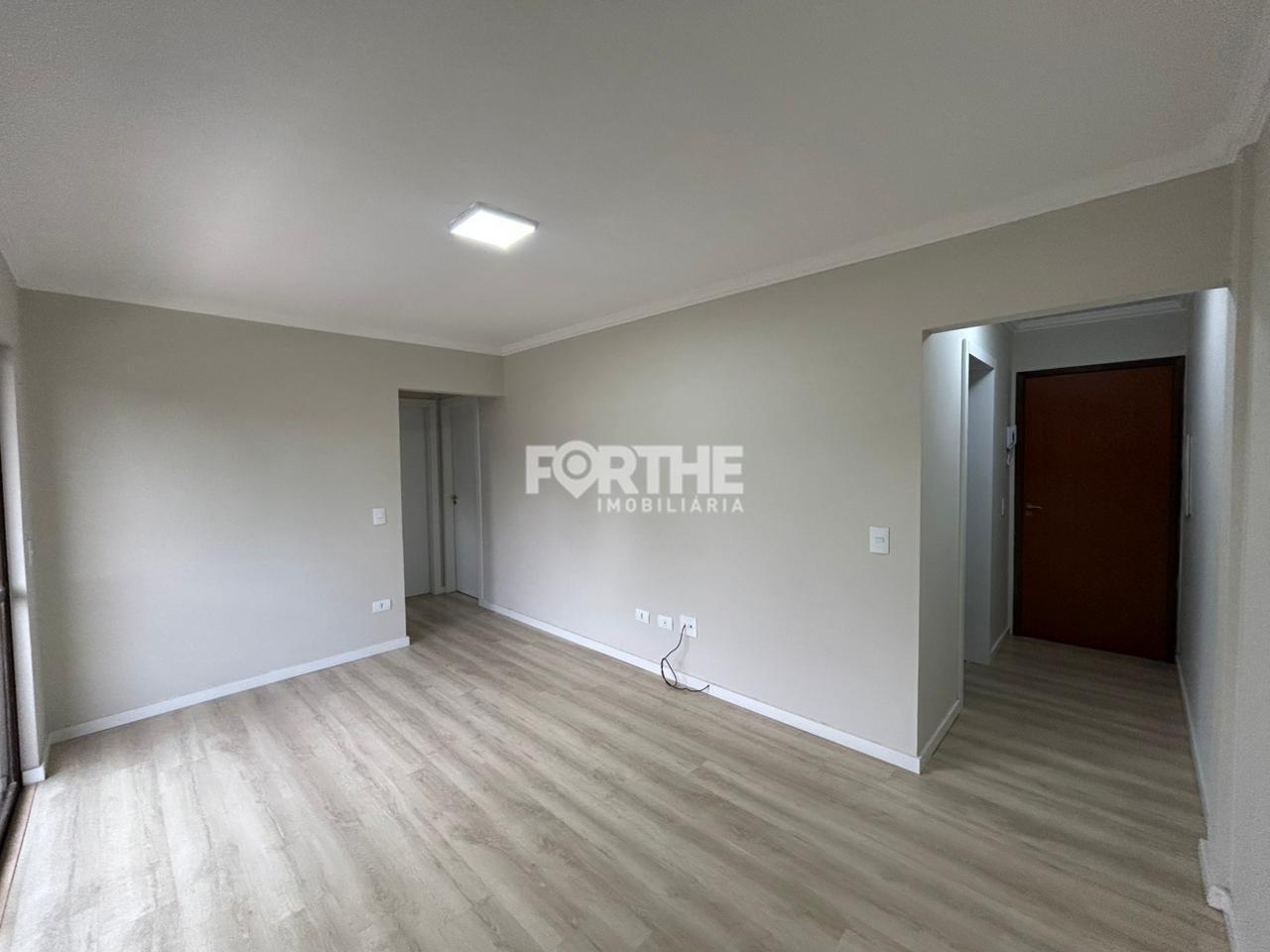 Apartamento para aluguel no Country: 