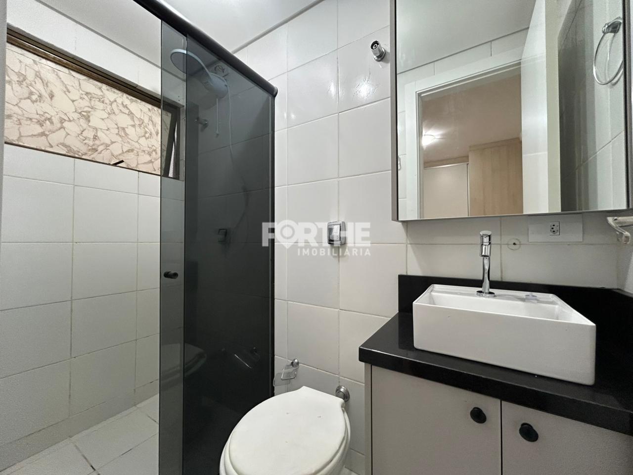 Apartamento para aluguel no Country: 