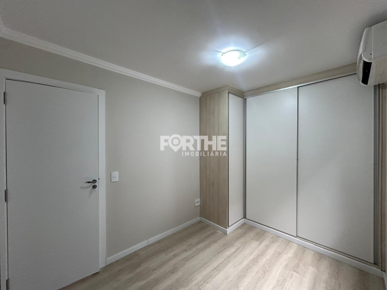 Apartamento para aluguel no Country: 