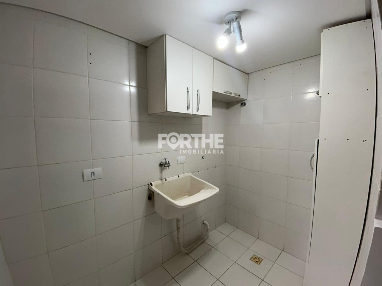 Apartamento para aluguel no Country: 