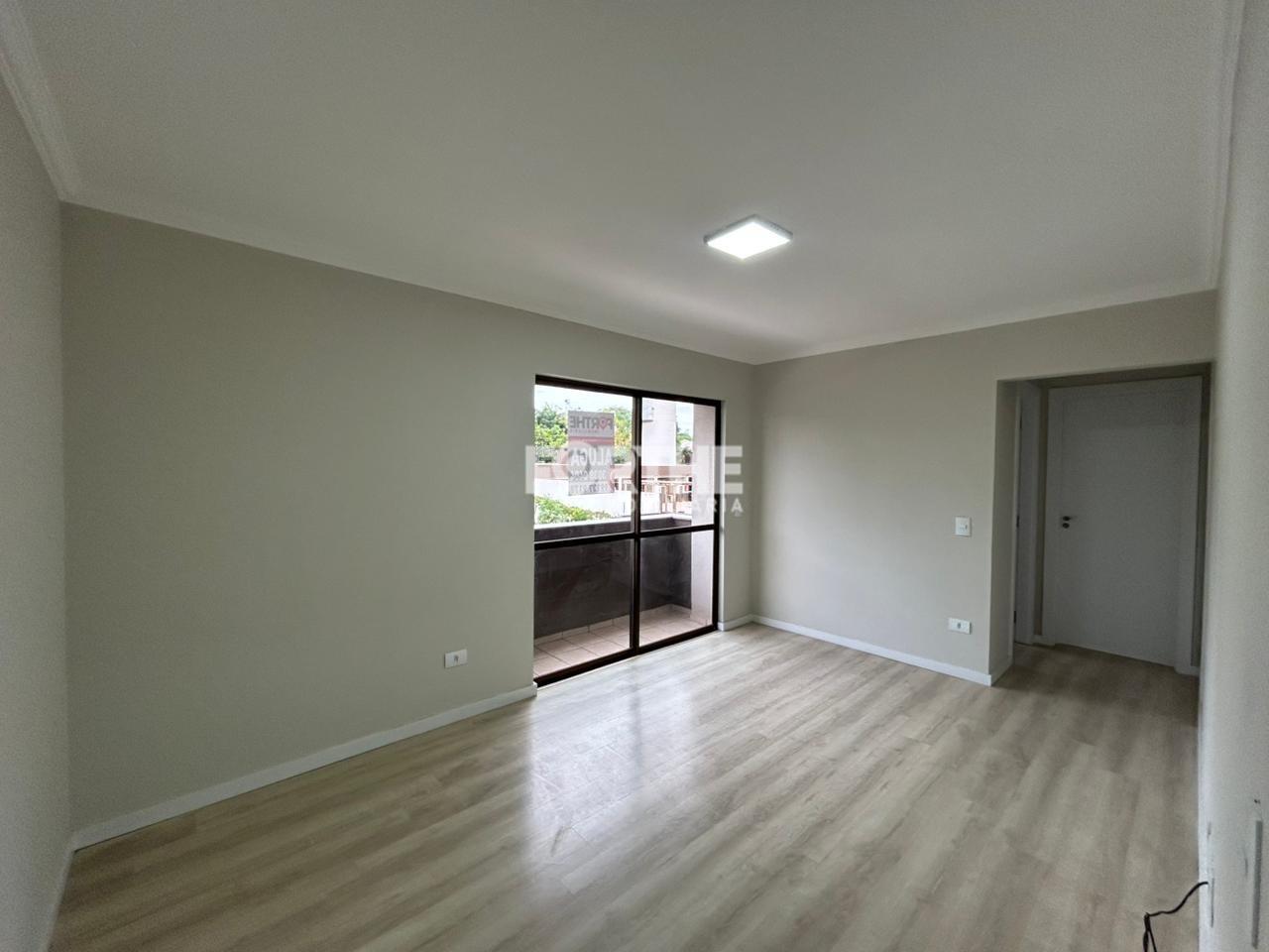 Apartamento para aluguel no Country: 