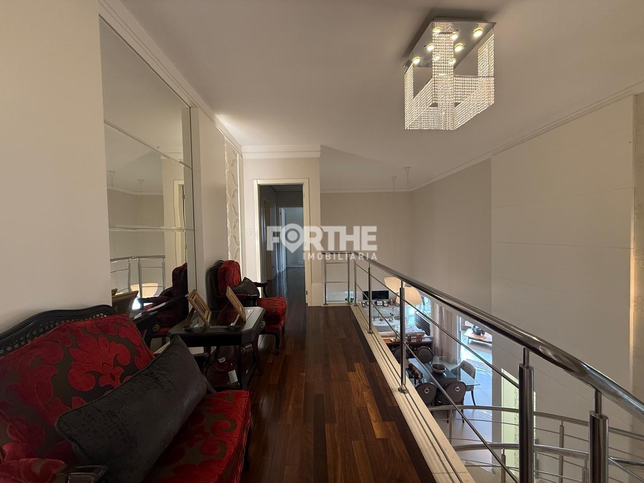 Sobrado em condomínio à venda no Country: 