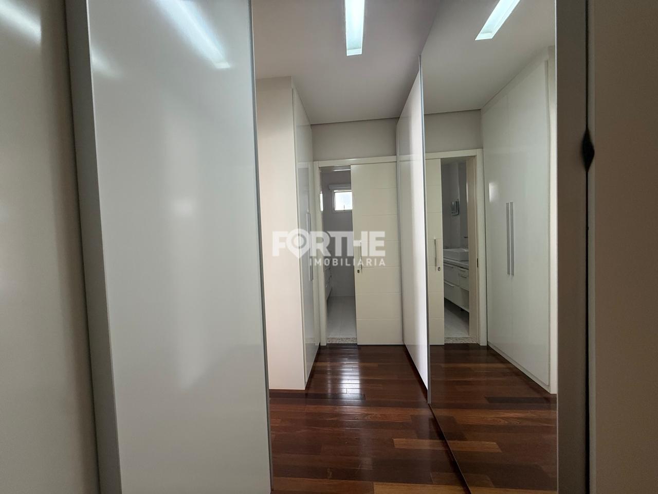 Sobrado em condomínio à venda no Country: 