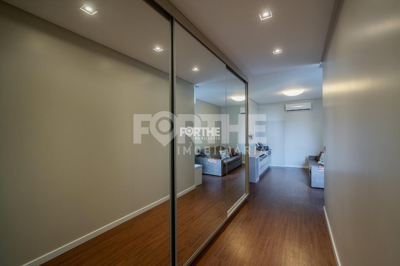 Sobrado em condomínio à venda no Country: 