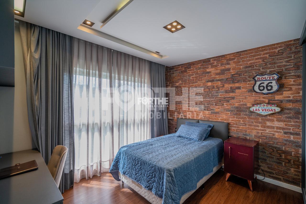 Sobrado em condomínio à venda no Country: 