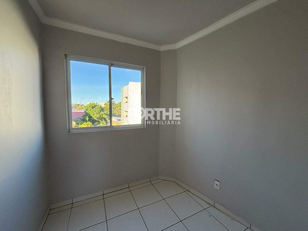 Apartamento para aluguel no Coqueiral: 