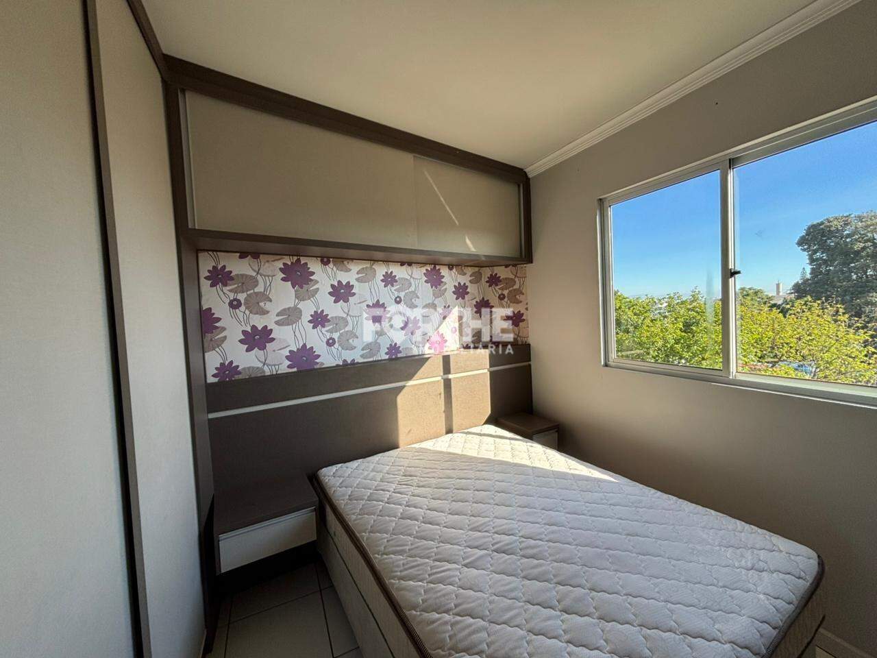 Apartamento para aluguel no Coqueiral: 
