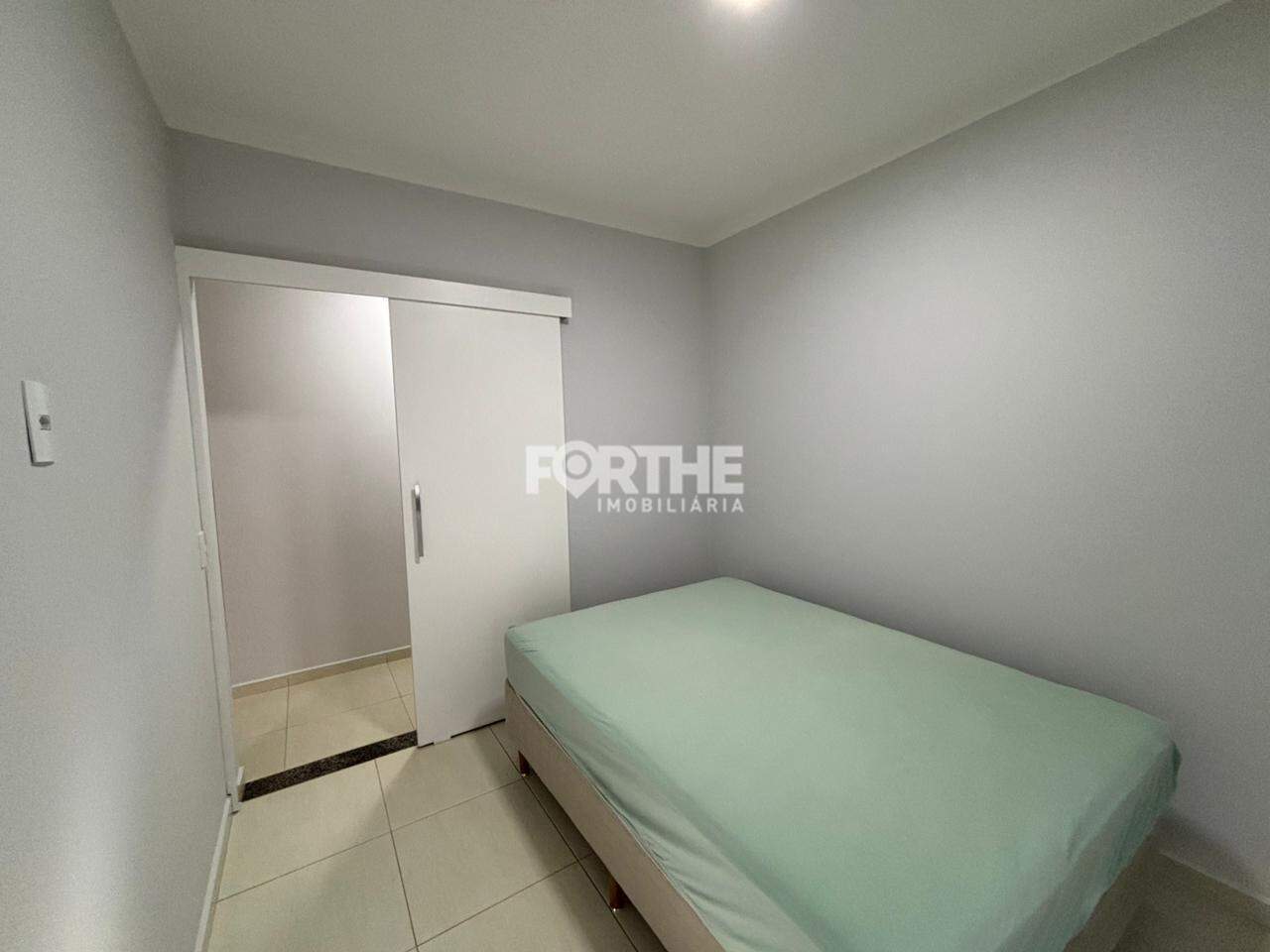 Casa para aluguel no Santa Cruz: