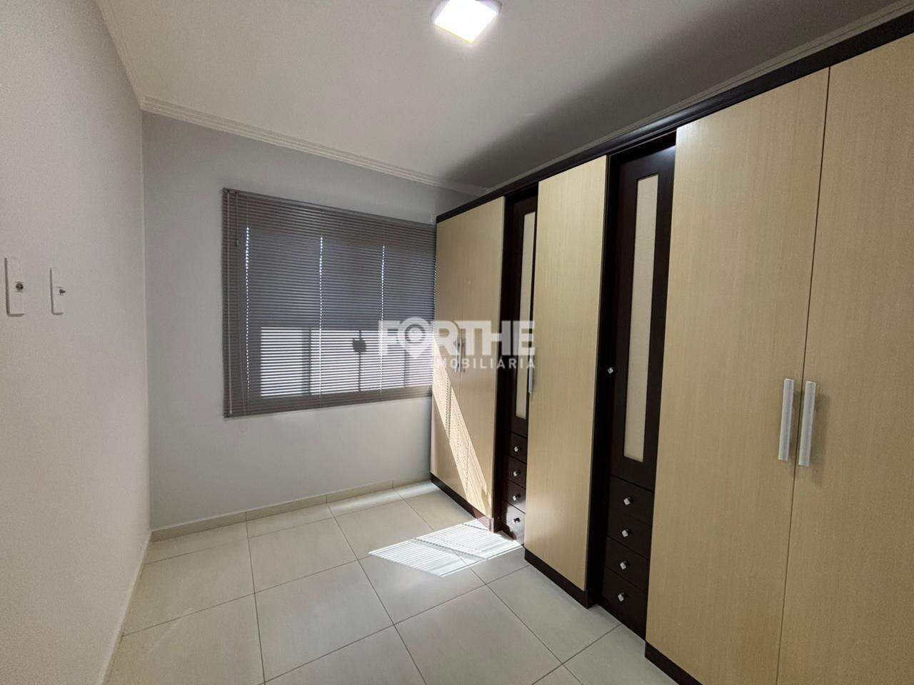 Casa para aluguel no Santa Cruz: