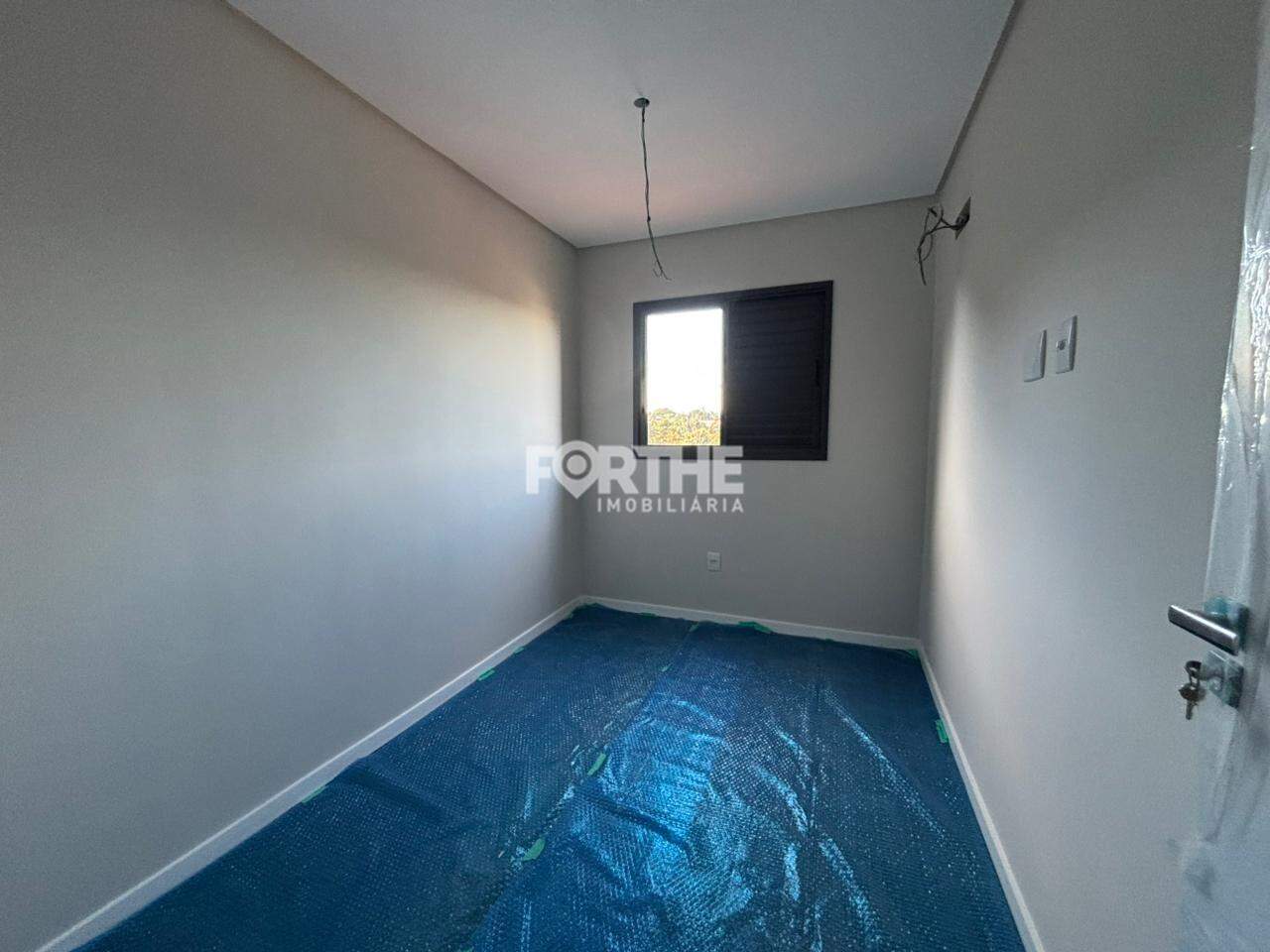 Apartamento à venda no Neva: 