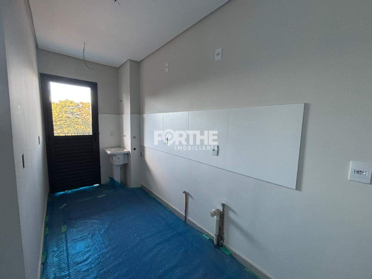 Apartamento à venda no Neva: 