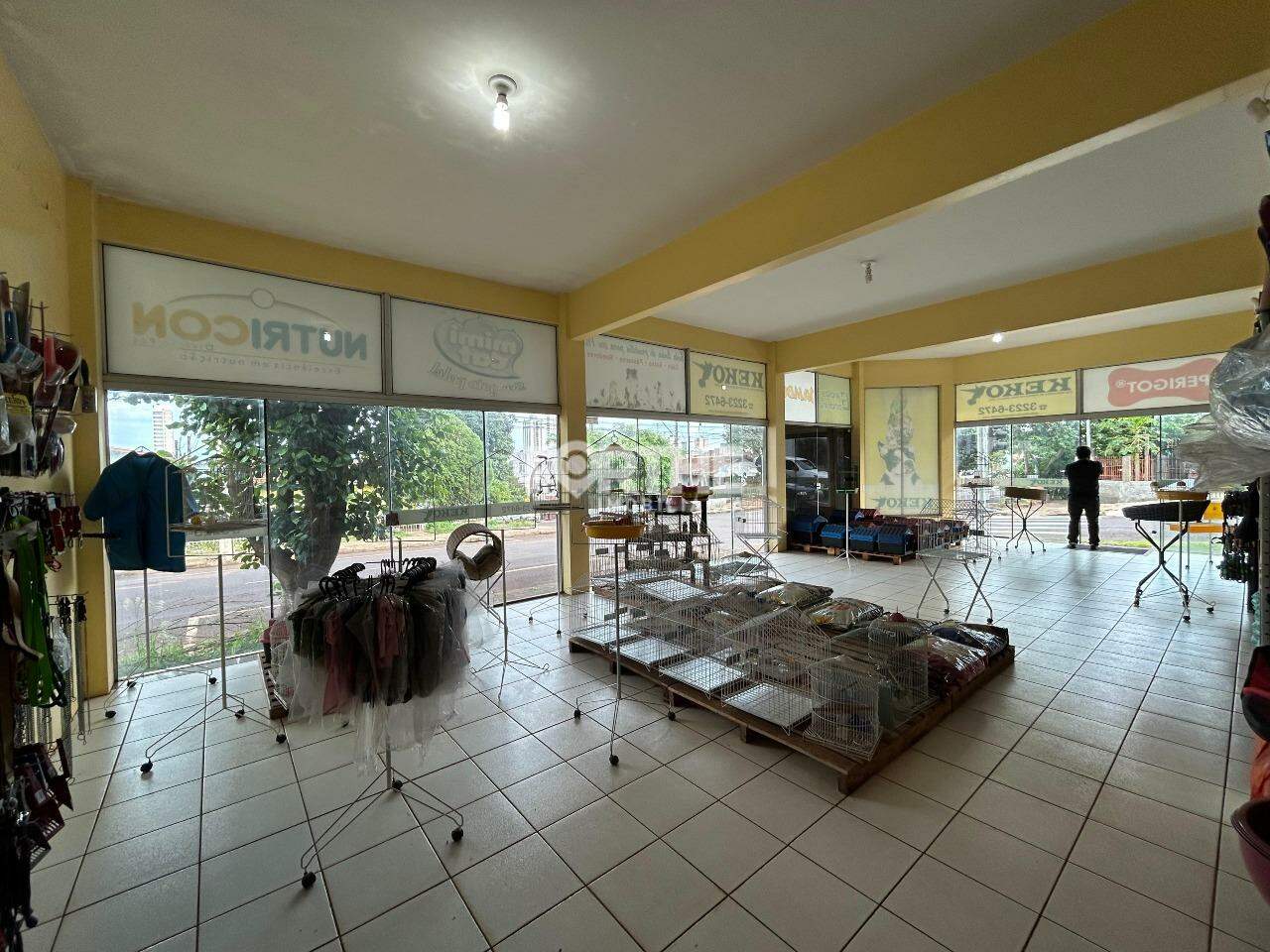 Sala comercial para aluguel no Parque São Paulo: 