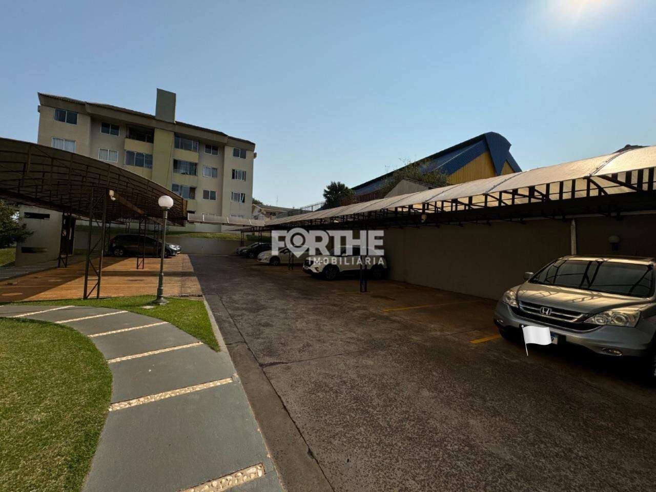 Apartamento à venda no Região do Lago: 
