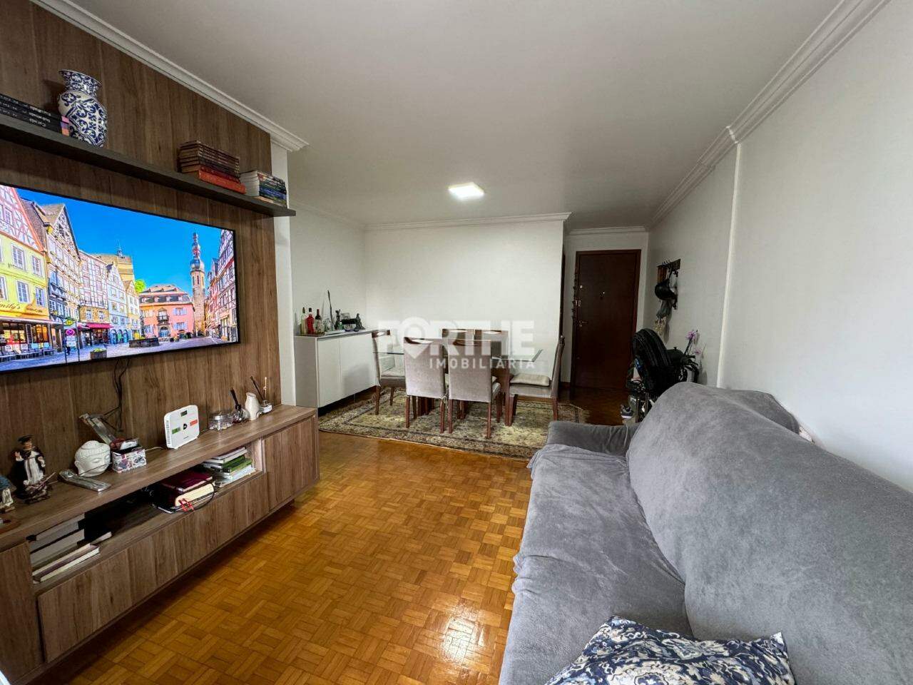 Apartamento à venda no Região do Lago: 