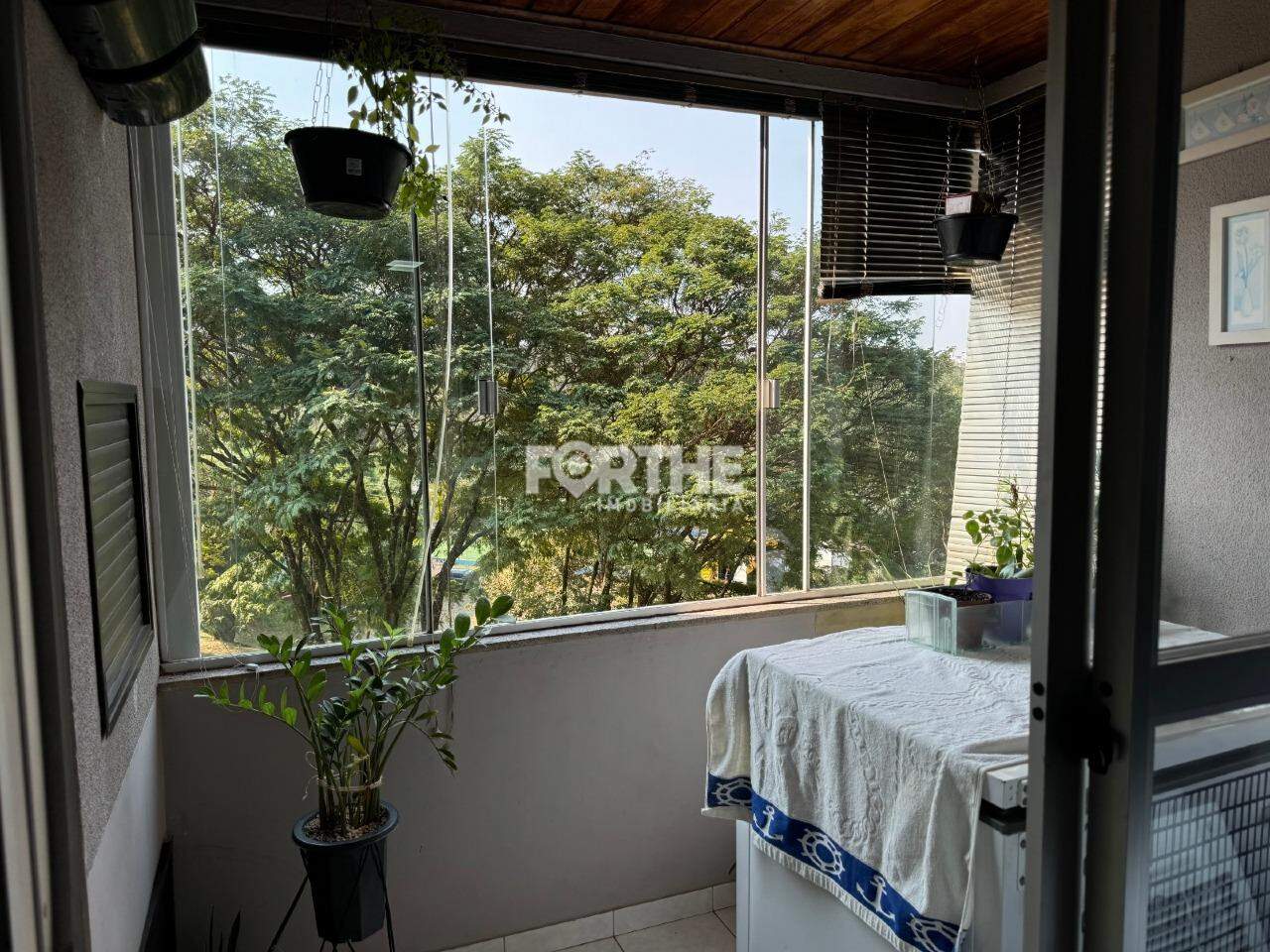 Apartamento à venda no Região do Lago: 