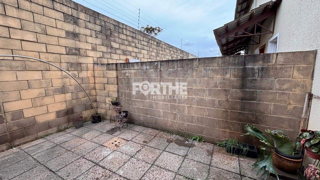 Sobrado em condomínio à venda no Brasília: 