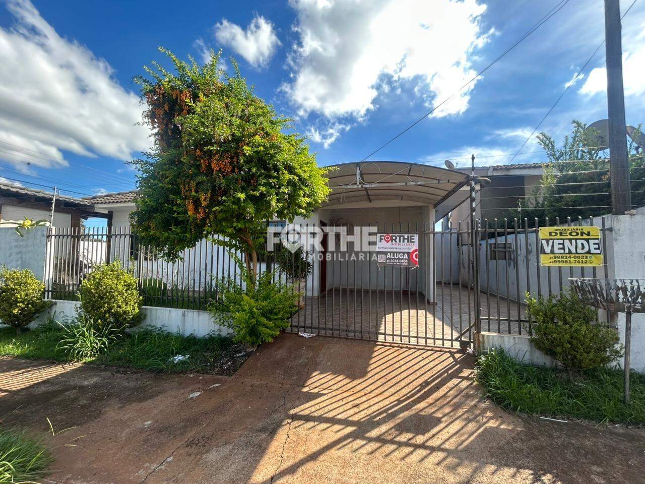 Casa para aluguel no Santa Felicidade: 