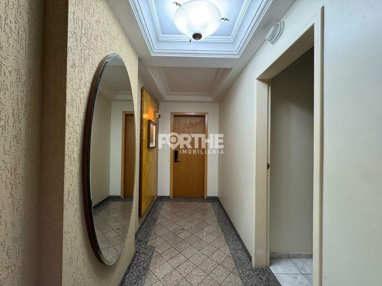 Apartamento para aluguel no Centro: 