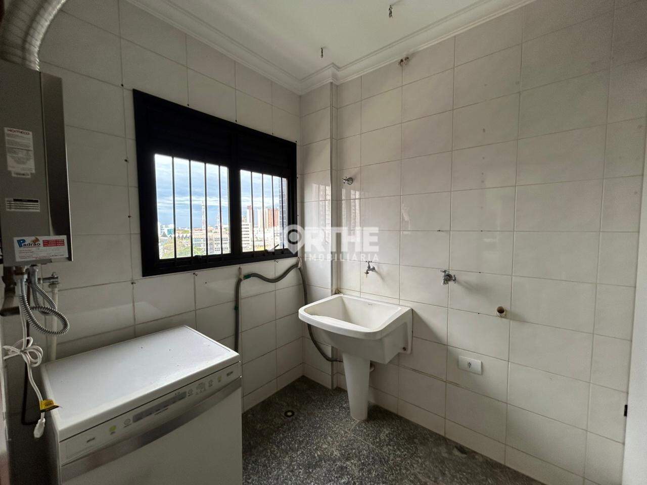 Apartamento para aluguel no Centro: 
